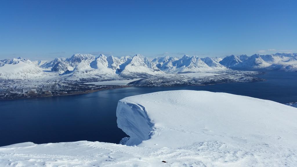 Gamtunet Lyngen Svensby Exterior foto